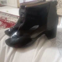 کفش بیرونی