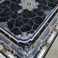 فرش با رنگبندی فوق‌العاده تنوع بالا