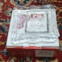 نعلبکی و لیوان و قندان پیش دستی