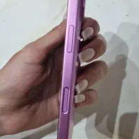 آیفون ۱۶ نرمال ۱۲۸ بدون نقطه و خط