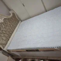 تخت دونفره