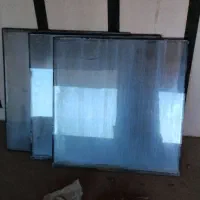 شیشه دوجدار