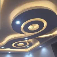 نقاش .نقاشی کناف و ساختمان با اجرای دقیق