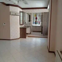 ۷۲متردوخوابه/بازسازی شده/بلوارارم/دوم شرقی/چهارفصل