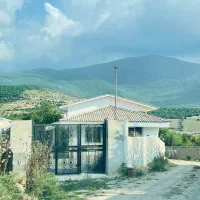 ویلای دوبلکس نوساز با سندو مدارک کامل