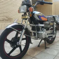 هوندا200