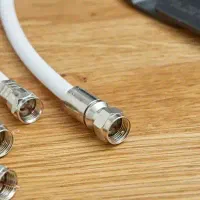 نصب نصاب انتن ثابت متحرک براکت تلوزیون تعمیرات محل