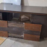 میز اداری  با شیشه دودی