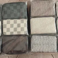 جاکارتی و کیف پول