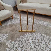 سه پایه چوبی یا واکر چوبی کودک