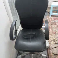 صندلی چرخ دار اداری