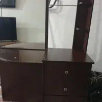 میز آرایشی