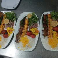 تهیه غذای مروارید