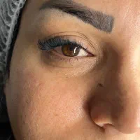 اکستنشن و لیفت مژه