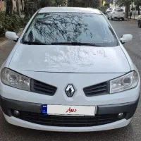 مگان ۲۰۰۰ اتومات