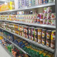 فروشنده سوپر مارکت