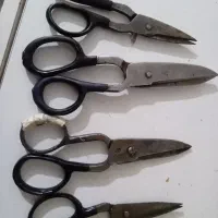 چهار عدد قیچی خیاطی
