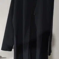 فروش تعدادی لباس ،زنانه بچگانه،مانتو و اینه بزرگ