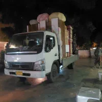 خدمات حمل بار،کامیون،شش چرخ،درون جزیره