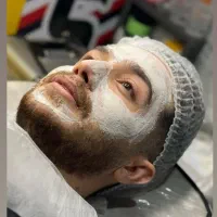 خدمات پوست و مو