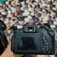 دوربین کنون ۷۰۰d