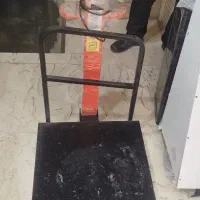 باسکول ۳۰۰ کیلویی دیجیتال
