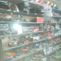 به یک موتورسازماهر ویه شاگرد ساده نیازمندم