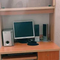 میز کامپیوتر