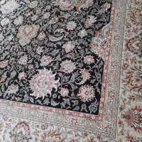 یک تخته فرش بسیارشیک وتمیز