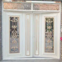 نقاشی در و پنجره