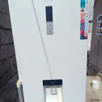 1 عدد یخچال و فریزر امرسان