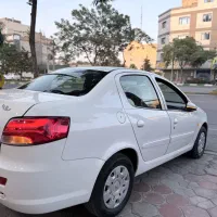 راناپلاس تیوفایو مدل۱۴۰۰بد‌ون رنگ (اتوگالری طلایی)