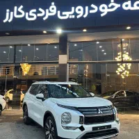 میتسوبیشی اوتلندر