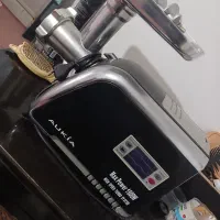 چرخ گوشت نونو