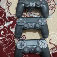 دسته PS4 و کینکت