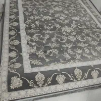 ۴تا فرش ۱۲۰۰ شانه گلبرجسته نصف قیمت طلاکوب طوسی