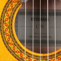 گیتار یاماها c۷۰ در حد نو