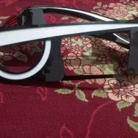 نعون داخل چراغ سمند