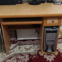 میز کامپیوتر