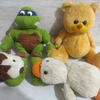 تعدادی عروسک