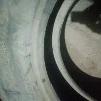 لاستیک فروشی