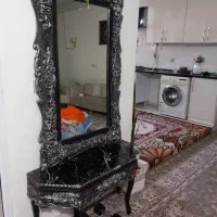 آینه و کنسول