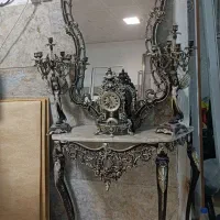 آیینه و شمعدان