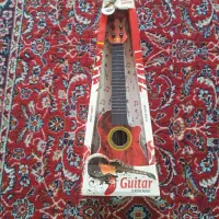 گیتار اسباب‌بازی
