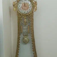 یک عدد ساعت ایستاده برنز طاووسی تاج دار
