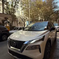 نیسان ایکس تریل ژاپنی ۲۰۲۵ هفت نفره