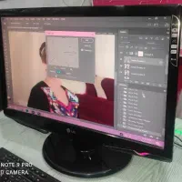 مانیتور ال جی . LG