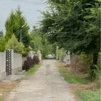 ۳۰۰ متر زمین داخل شهرک با تعدادی سکنه دائم تهرانی