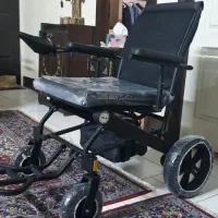 ویلچر برقی آکبند