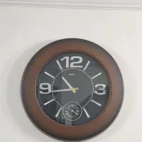 ساعت دیواری